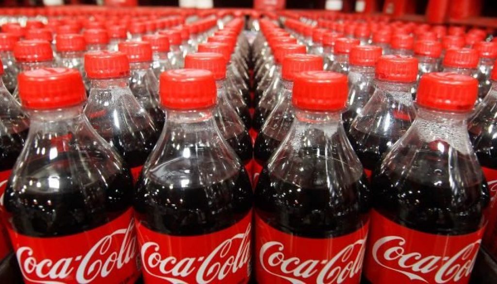 Reuters-CocaCola-botellas-e1493134639724-640x360