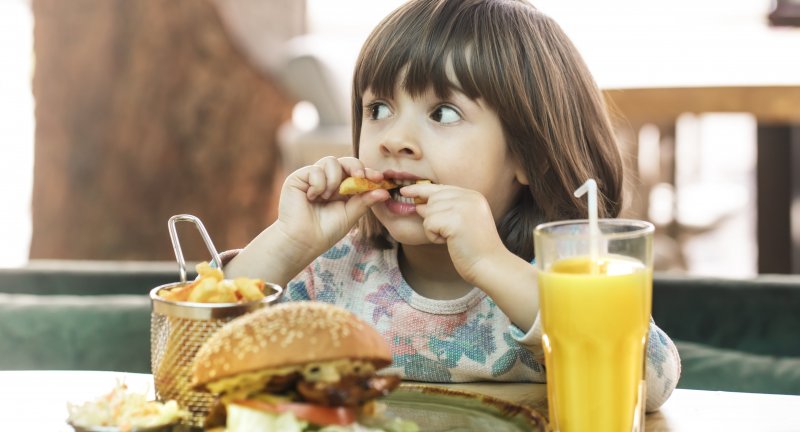 Los niños en México suben hasta 4 kilos de peso durante las vacaciones
