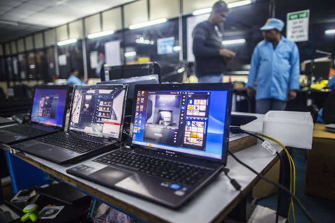 Regreso a clases dispara gasto en tecnología un 25%