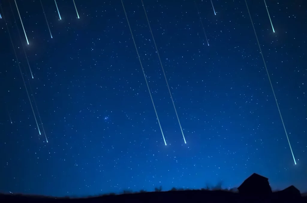 Ésta es la fecha en la se podrá presenciar la lluvia de estrellas dracónidas